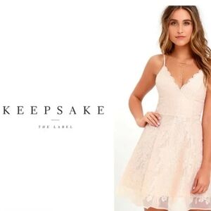 Keepsake Sundream Blush Lace Dress Size Medium